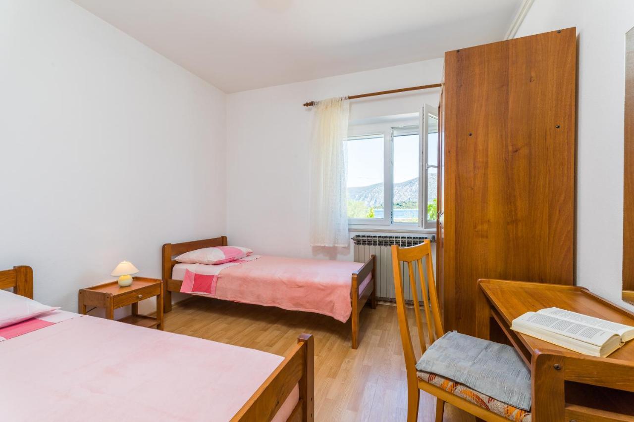 Apartment Kneze Račišće Exterior foto